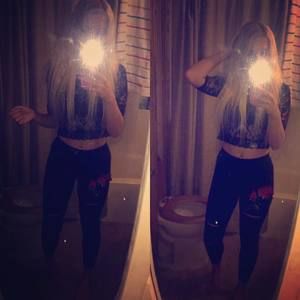 Meet your Posher, Candace